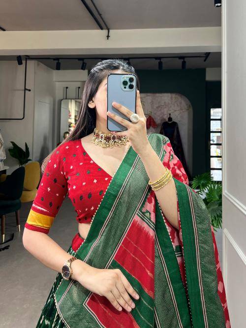 Taraa L 1200 Bridal Lehenga Choli Wholesale