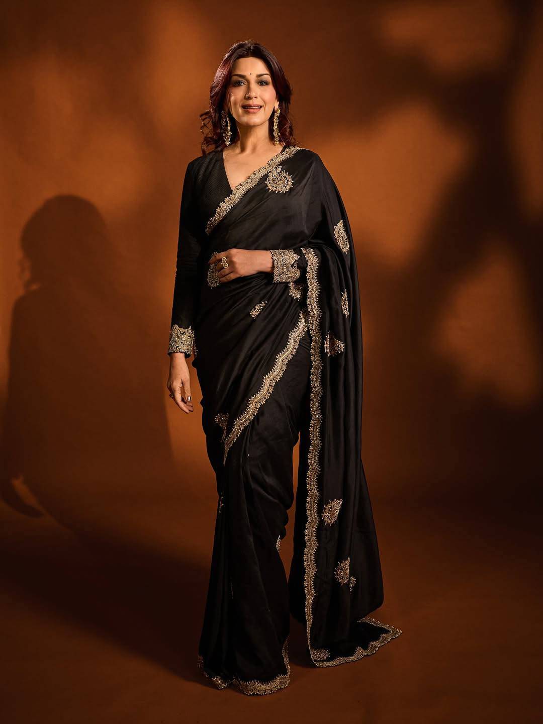 Bt 1300 Rangoli Crush Silk Designer sarees wholesale in Ahmedabad