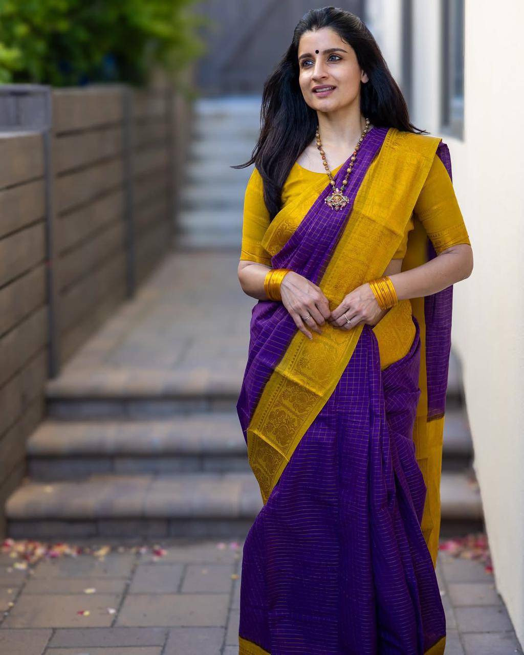 Soft Silk 6068 Bulk saree suppliers in Ahmedabad