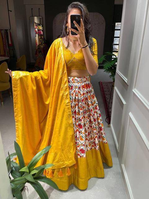 NEW DULHAN Dola silk Yellow Latest lehenga choli wholesale collection