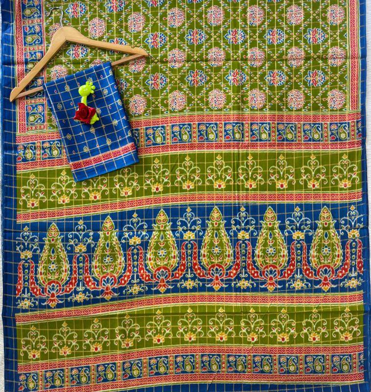 Lakhani traditional patola print Saree wholesalers in ahmedabad