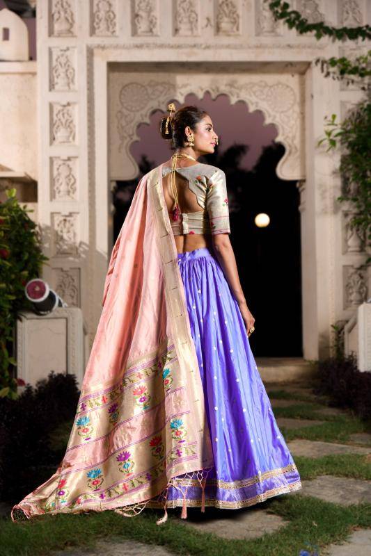 Taraa L 2006 Wholesale lehenga choli market in Pune