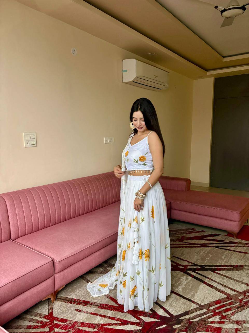 KR : 106 Organza Wholesale lehenga choli suppliers in Surat