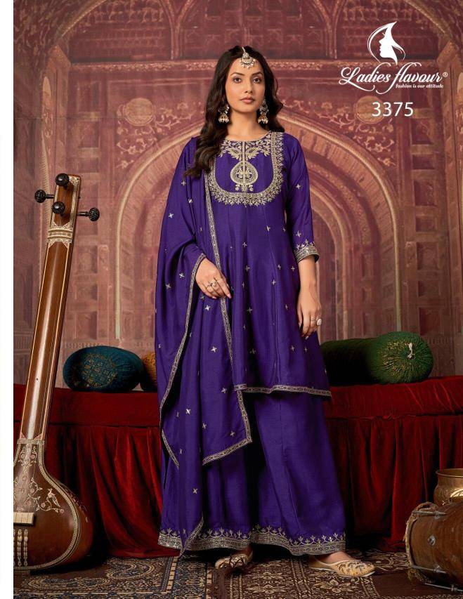 Ladies flavour violen Wholesale kurti market in Hyderabad