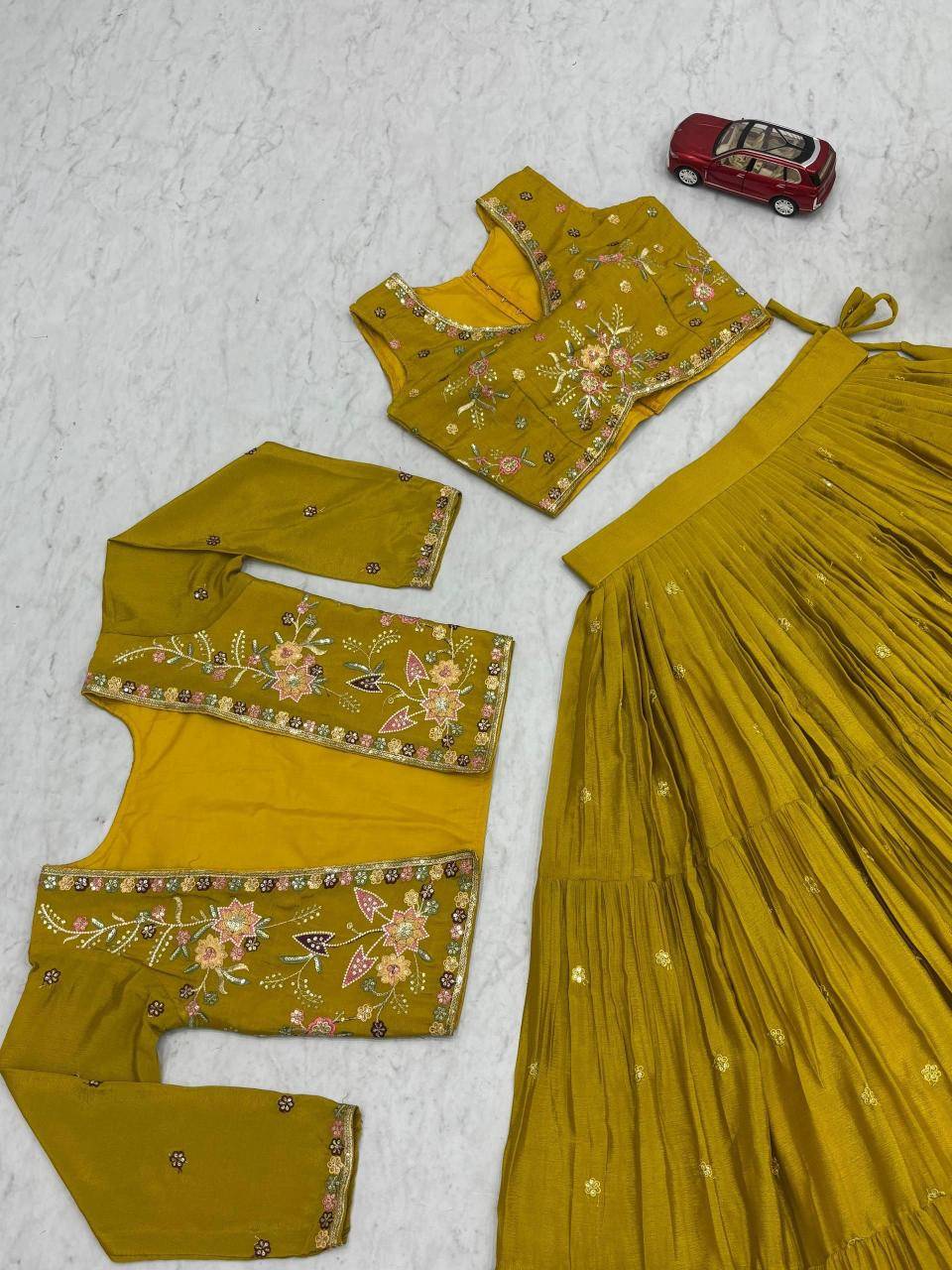 Big Flair 9 Pc-538 Chinon Yellow Bollywood Style Lehegha Choli in Mumbai