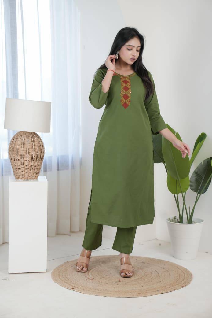 Naisha K 517 Wholesale kurti market in Delhi