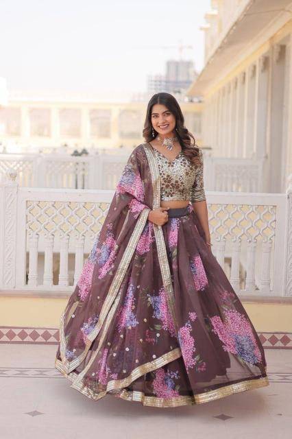 Women Fully Flaired Russian Designer Lehengha choli Market