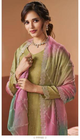 Vinay kuleesh ranggatt sakhi Bulk dress materials in Mumbai