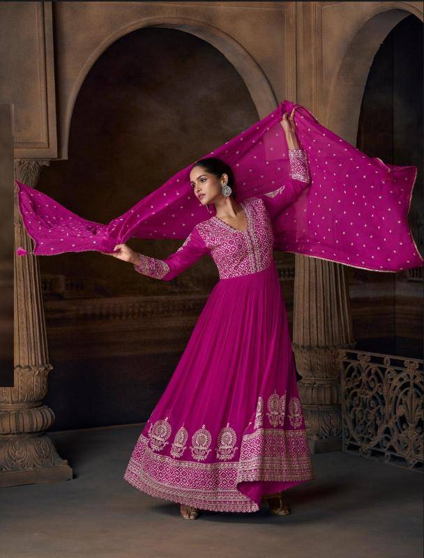 Sayuri saadgi Gown suppliers in Kolkata