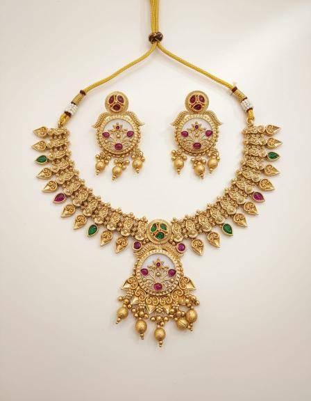 Copper brass jewellery gold Set 12 Artificial jewelry export market in Delhi
